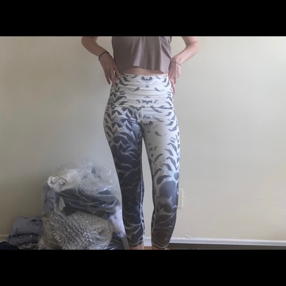 Lululemon Wunder Under Pant Pretty Plume Dance 4 - Picture 10 of 10